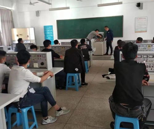 發揮職業教育優勢，助力技能提升培訓——龍海職校積極承辦重點群體計算機系統服務職業技能培訓